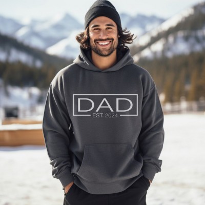 Personalised DAD EST Sweatshirt with Kids' Names on Sleeve Father's Day Gift